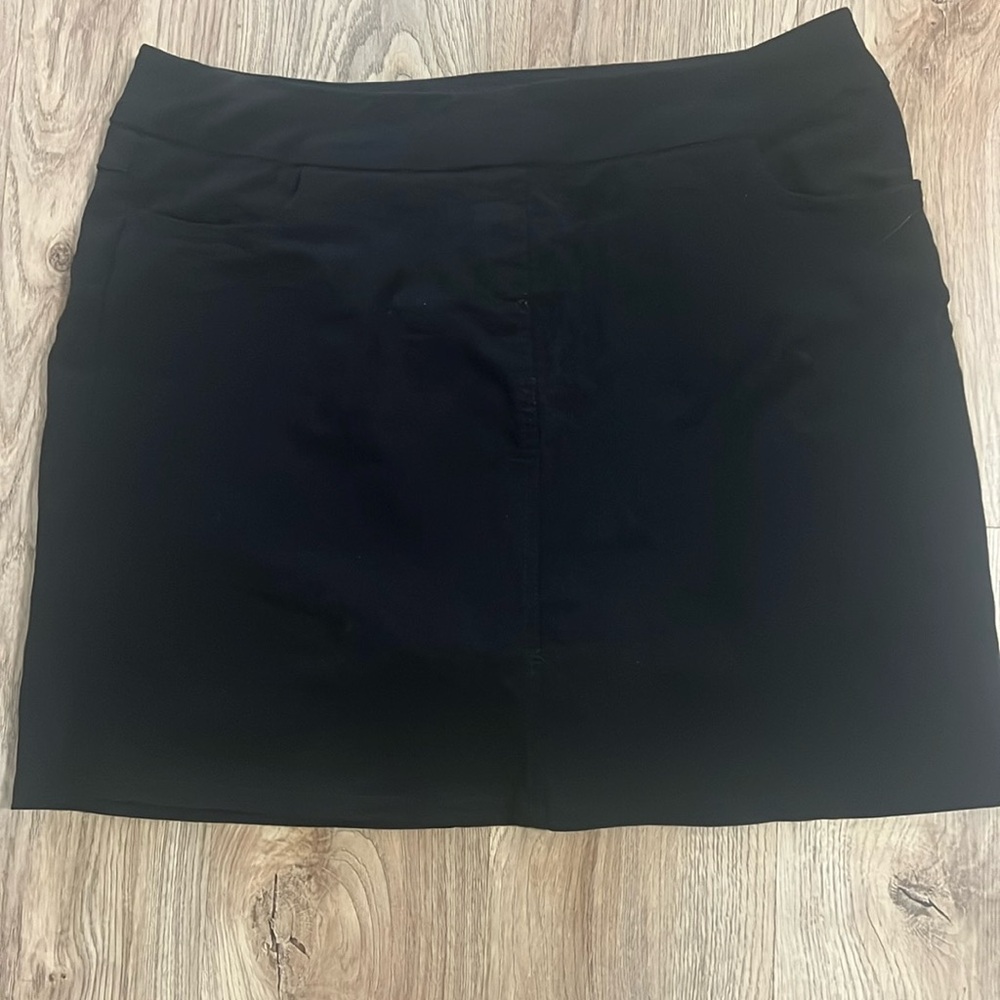 Women’s Slim-Sation skort